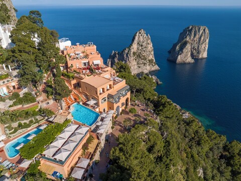 호텔 푼타 트라가라