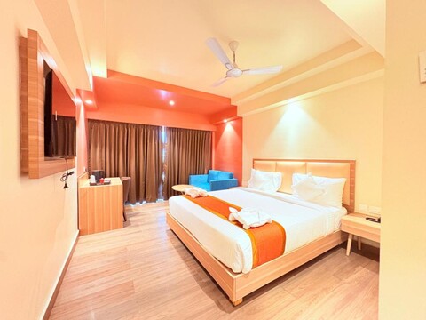  Hotel Golden Wave Premium Puri Near Sea Beach