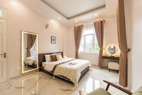 레이트 디셈버 홈