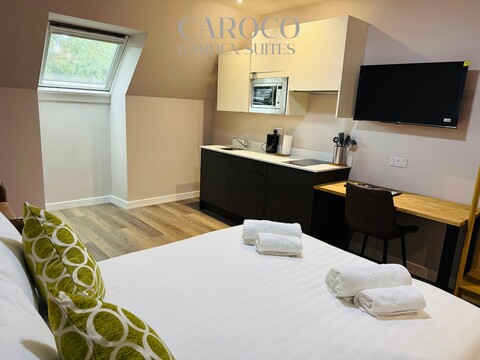 웨스트시티 카로코 아파트호텔