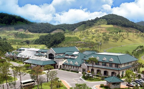 해피니스컨트리클럽