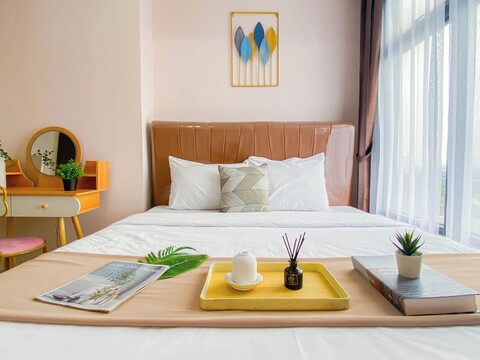 소프트 파스텔 미니멀리스트 3베드룸 폴룩스 채드스톤 아파트먼트