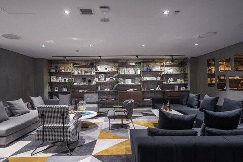 Ophelia299 Hotel