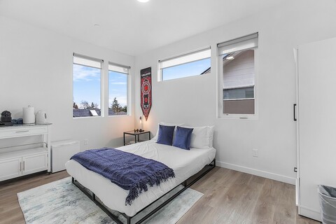 타이즈 오브 시스모크 스위트