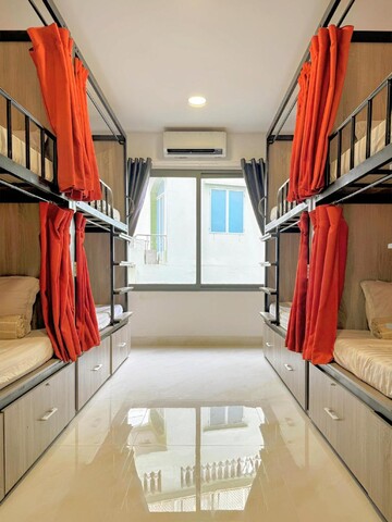 베이스 백패커스