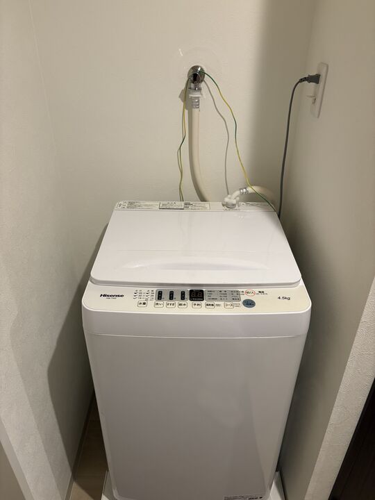 room detail thumbnail 2