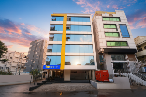 FabHotel DLF Inn – Gachibowli