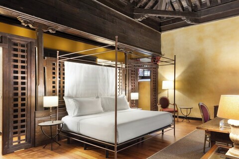 호텔 팔라시오 데 산타 파울라, 오토그래프 콜렉션