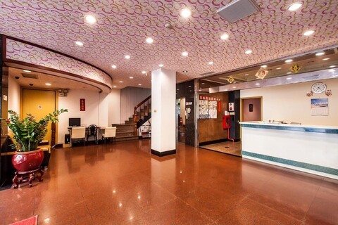 루이 궁 비즈니스 호텔