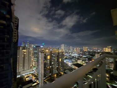 1BR Condotel with Balcony at SM Light Residences #LT13