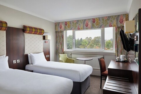 레오나르도 인 글래스고 웨스트 엔드