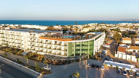 카스텔로 스위트 호텔