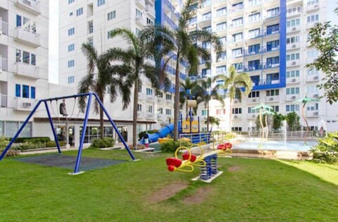 더 럭스 스테이 앳 씨 레지던스