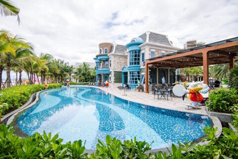 메종 빌라 바이 더 씨