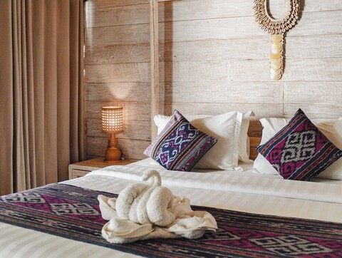 자바 우드 빌라