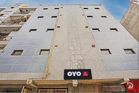 Hotel O Blue Moon Residency