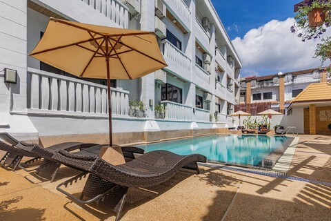 랏타나 비치 호텔