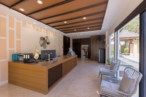 블루 팜 레지던스 카타