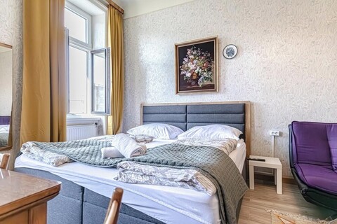 스타일리시한 2베드룸 아파트먼트, 정원, 현대적인 편의시설