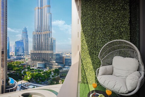 그란데 스위트 바이 호스티바 - 부르즈 뷰