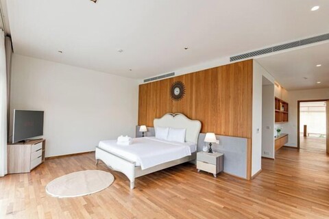 Stunning Luxury Villas with Expansive Grounds: An Unforgettable Experience