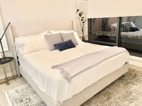 CN 타워 근처의 12 요크