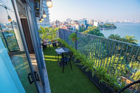 레이크 뷰 호텔