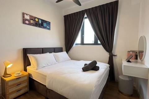 M Vertica KL City 4 Bedroom Fully Air-Con Suite