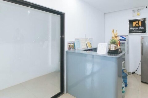 RedDoorz @ Happy Stay Apartelle