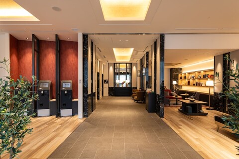 JR 웨스트 그룹 비아 인 이이다바시 고라쿠엔