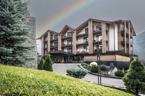 치암페디에 럭셔리 알파인 스파 호텔