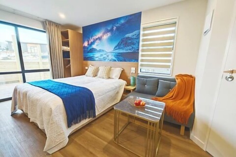 Sunshine Suites