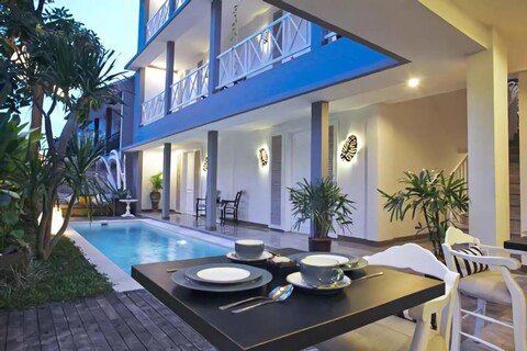 The Kanjeng Suites Petitenget

