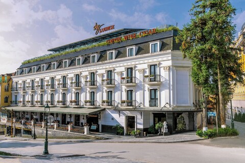 호텔 사파 스퀘어, 멜리아 제휴