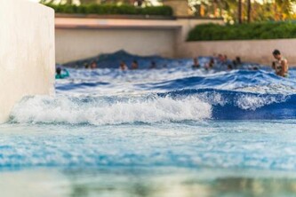 R'Holistay Azure North KING SIZE BED & Wave POOL