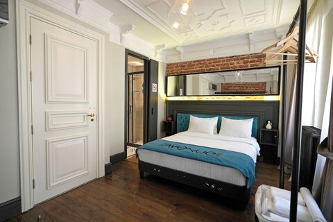 탁심 애비뉴 호텔