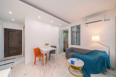 타임스 1베드룸 아파트먼트, 톈산 다이너스티 뷰