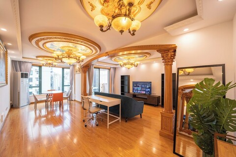 타임스 쉬자후이 프리미엄 2베드룸 아파트, 메트로