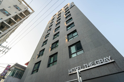 평택 호텔 더 그레이 송탄점