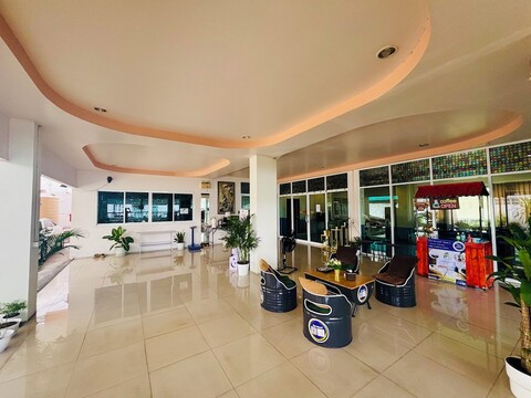 리 리버사이드 호텔