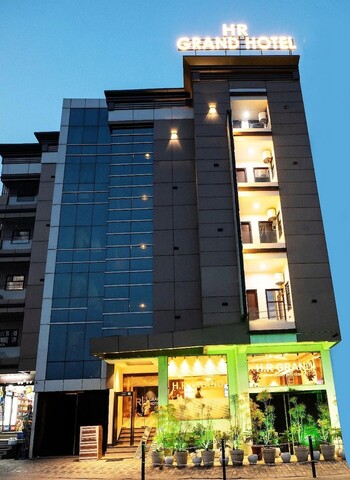 HR 그랜드 호텔