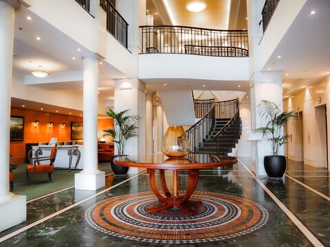 더 세벨 키 웨스트 오클랜드