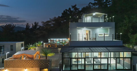 청도 로운스테이풀빌라