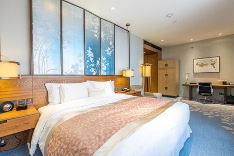 화락스 상하이 트웰브 앳 헝산 바이 IHG