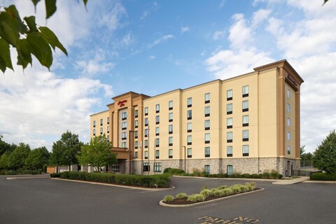 햄프턴 인 넵튠/월