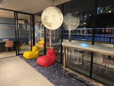 ARNI HER 레이디스 호텔