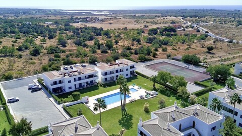 P RA 씨뷰, 수영장 있음, 바이 호밍