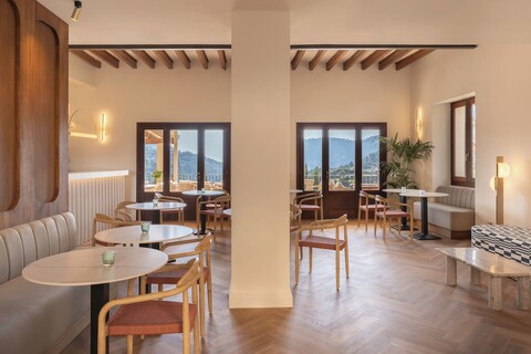 에스 프티 드 발데모사