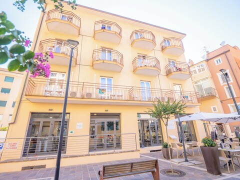 호텔 라 부솔라