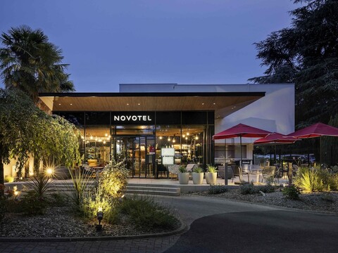 노보텔 렌 알마